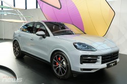 Cận cảnh Porsche Cayenne S Coupe 2024 tại Việt Nam