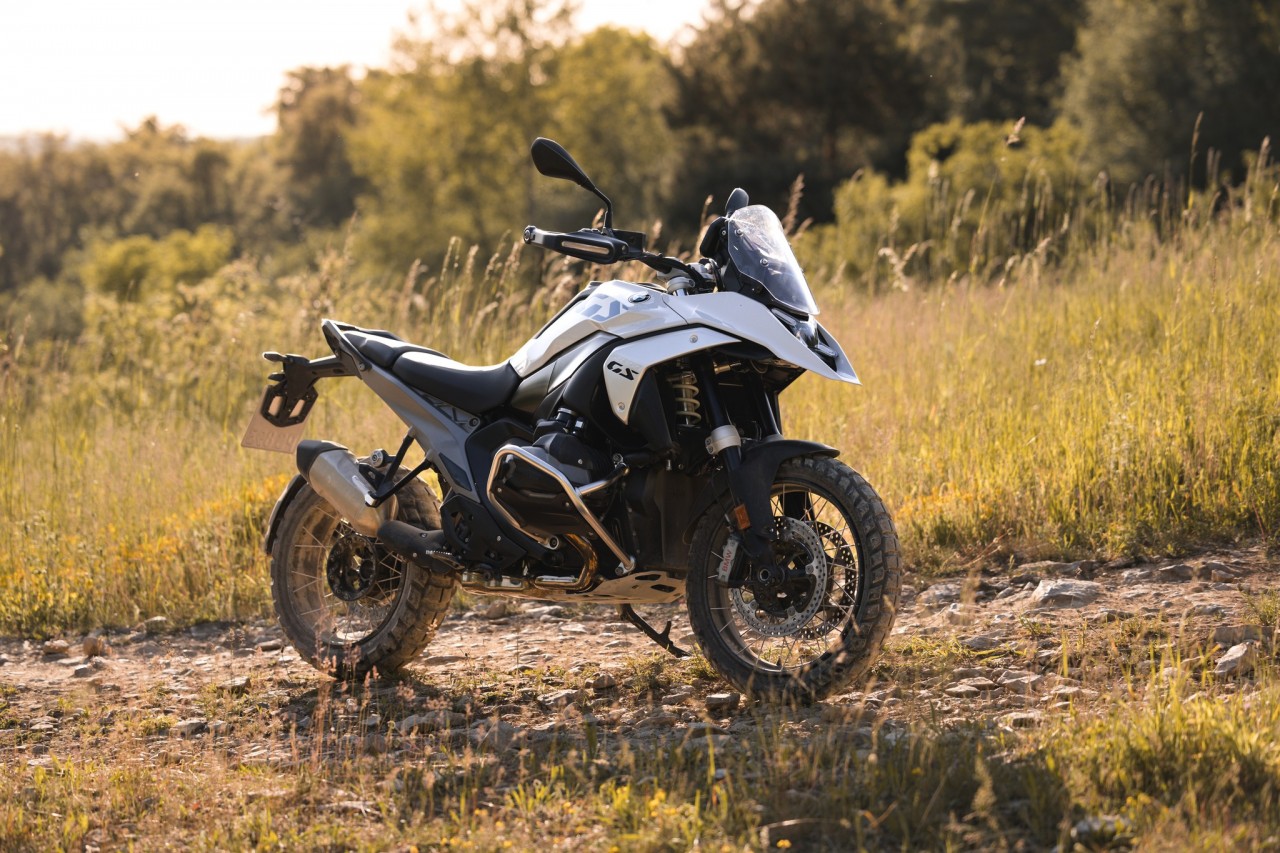 Chi tiết mẫu Adventure BMW R1300 GS 2024 vừa ra mắt