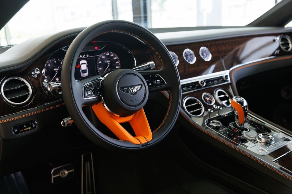 Bentley Continental GT S V8 MY23 chính hãng đầu tiên về đến Việt Nam