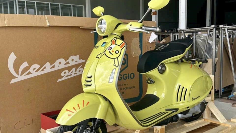 Vespa 946 phiên bản Thỏ châu Á đầu tiên tại Việt Nam đã có chủ