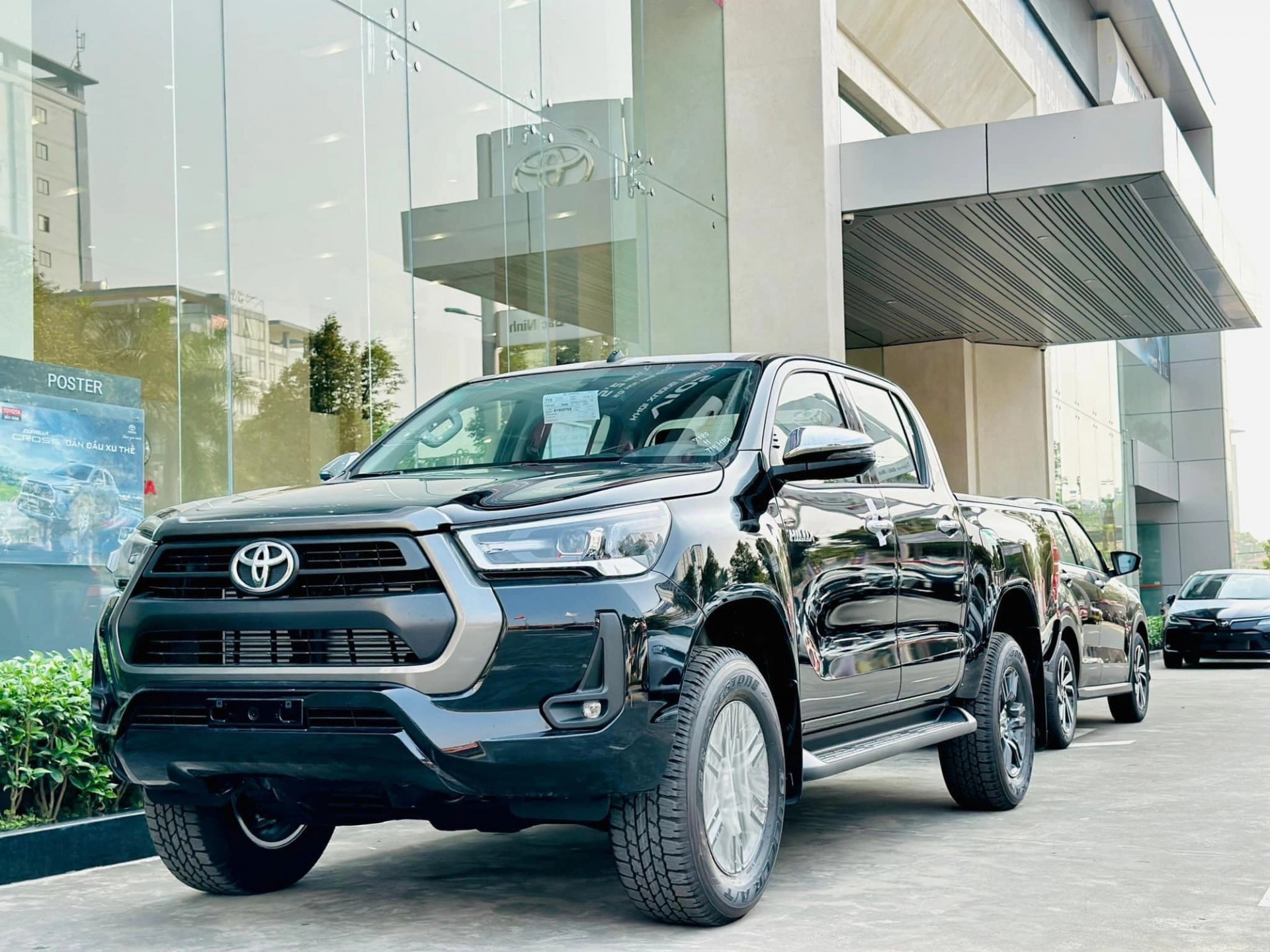 Đại lý nhận cọc Toyota Hilux 2024 tại Việt Nam, giá bán dự kiến rẻ hơn trăm triệu so với trước