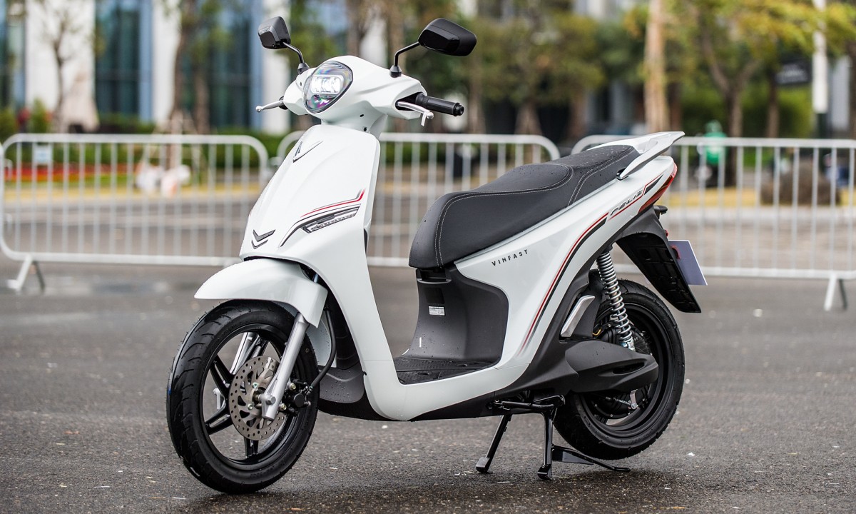 Dưới đây là 3 mẫu xe máy điện tầm giá 20 triệu cần chú ý Dưới đây là 3 mẫu xe máy điện tầm giá 20 triệu cần chú ý