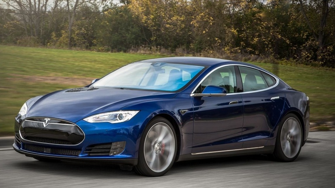 Chủ xe Tesla Model S ở Mỹ tái mặt khi nhận hóa đơn với chi phí thay pin gần 500 triệu đồng