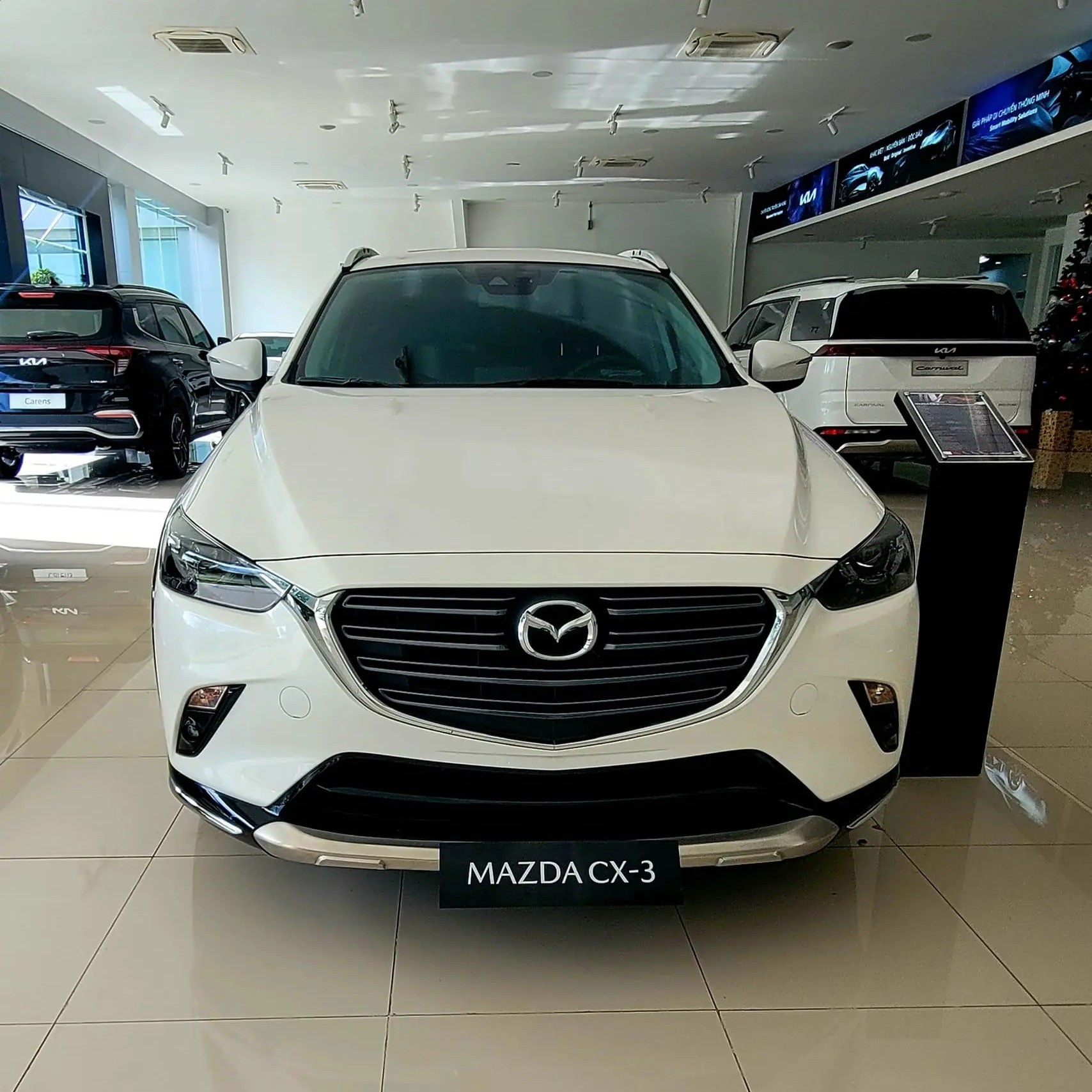 Chi tiết Mazda CX-3 2024 ra mắt tại Việt Nam, giá từ 524 triệu đồng