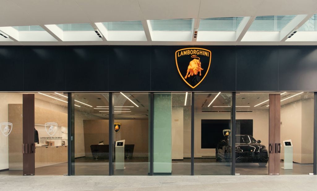 Lamborghini chính thức khai trương showroom tại TP HCM