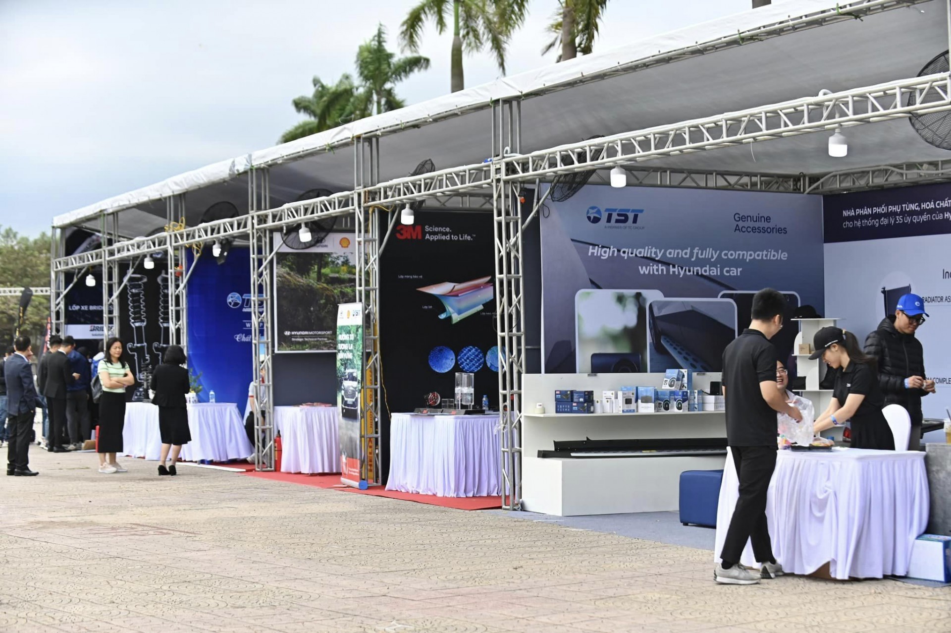 Hấp dẫn giải đua gymkhana trong sự kiện Hyundai Experience Day 2023