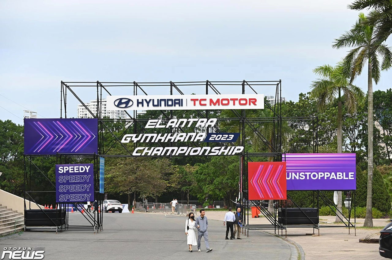 Hấp dẫn giải đua gymkhana trong sự kiện Hyundai Experience Day 2023