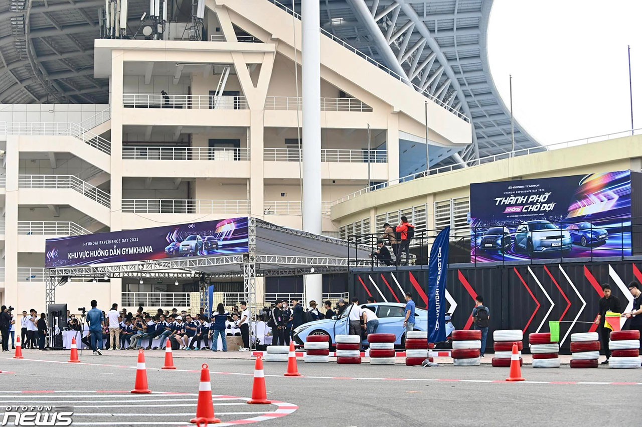 Hấp dẫn giải đua gymkhana trong sự kiện Hyundai Experience Day 2023