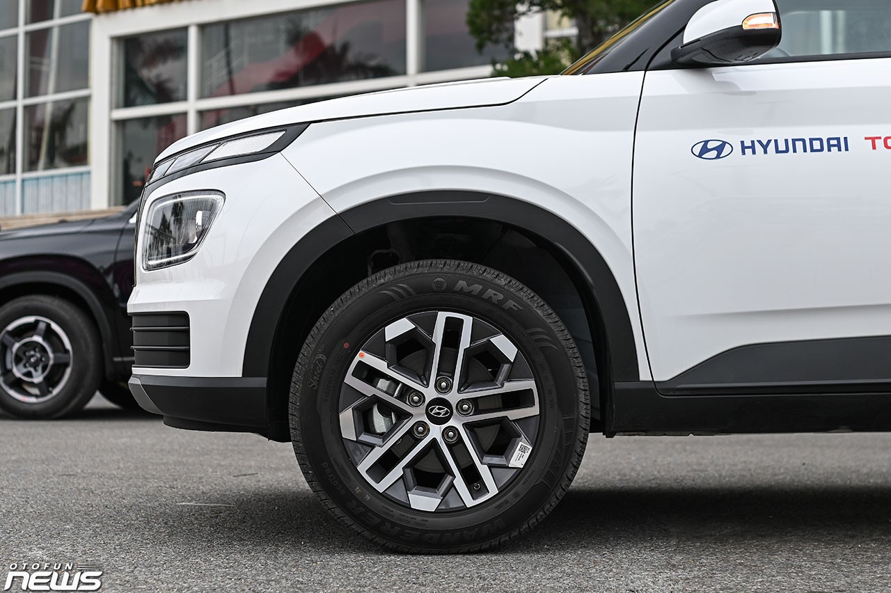 Cận cảnh CUV cỡ A Hyundai Venue vừa ra mắt thị trường Việt Nam