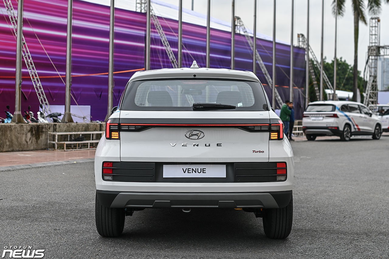 Cận cảnh CUV cỡ A Hyundai Venue vừa ra mắt thị trường Việt Nam