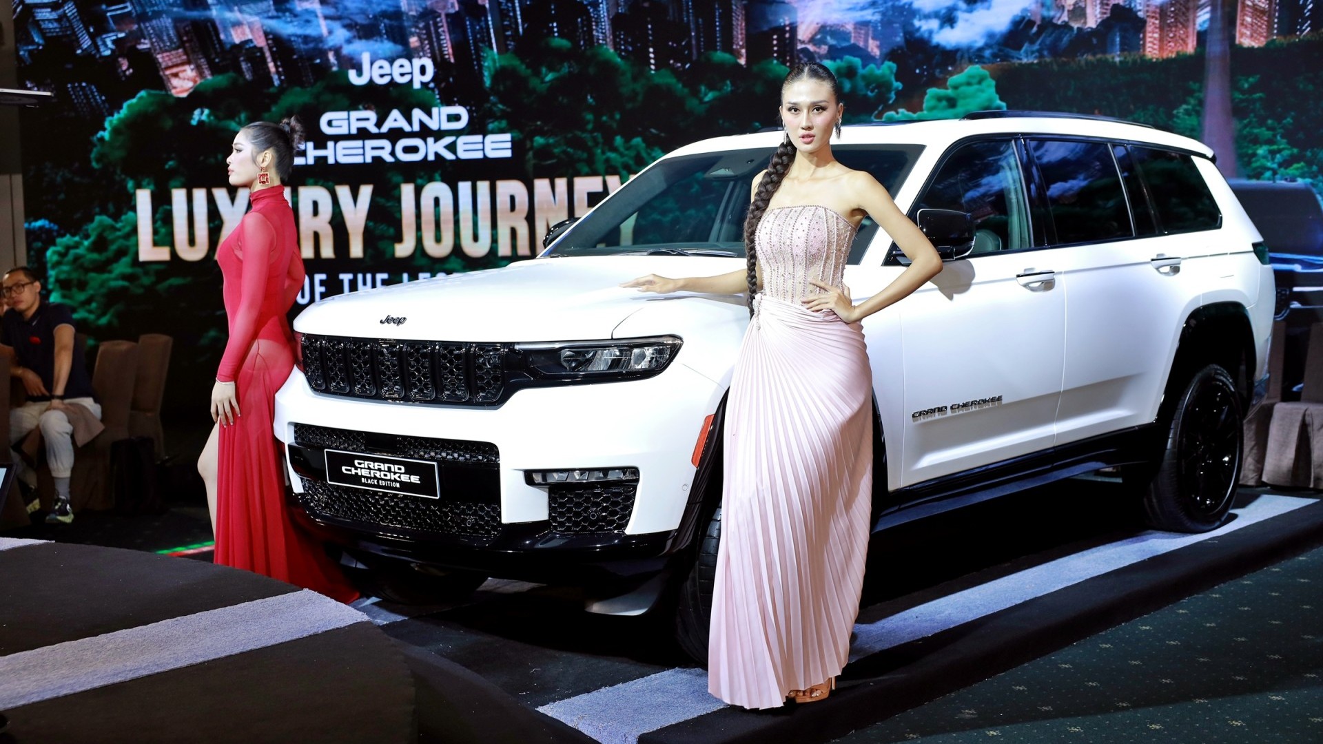 Jeep Grand Cherokee L có thêm phiên bản đặc biệt, giá từ 6,8 tỷ đồng