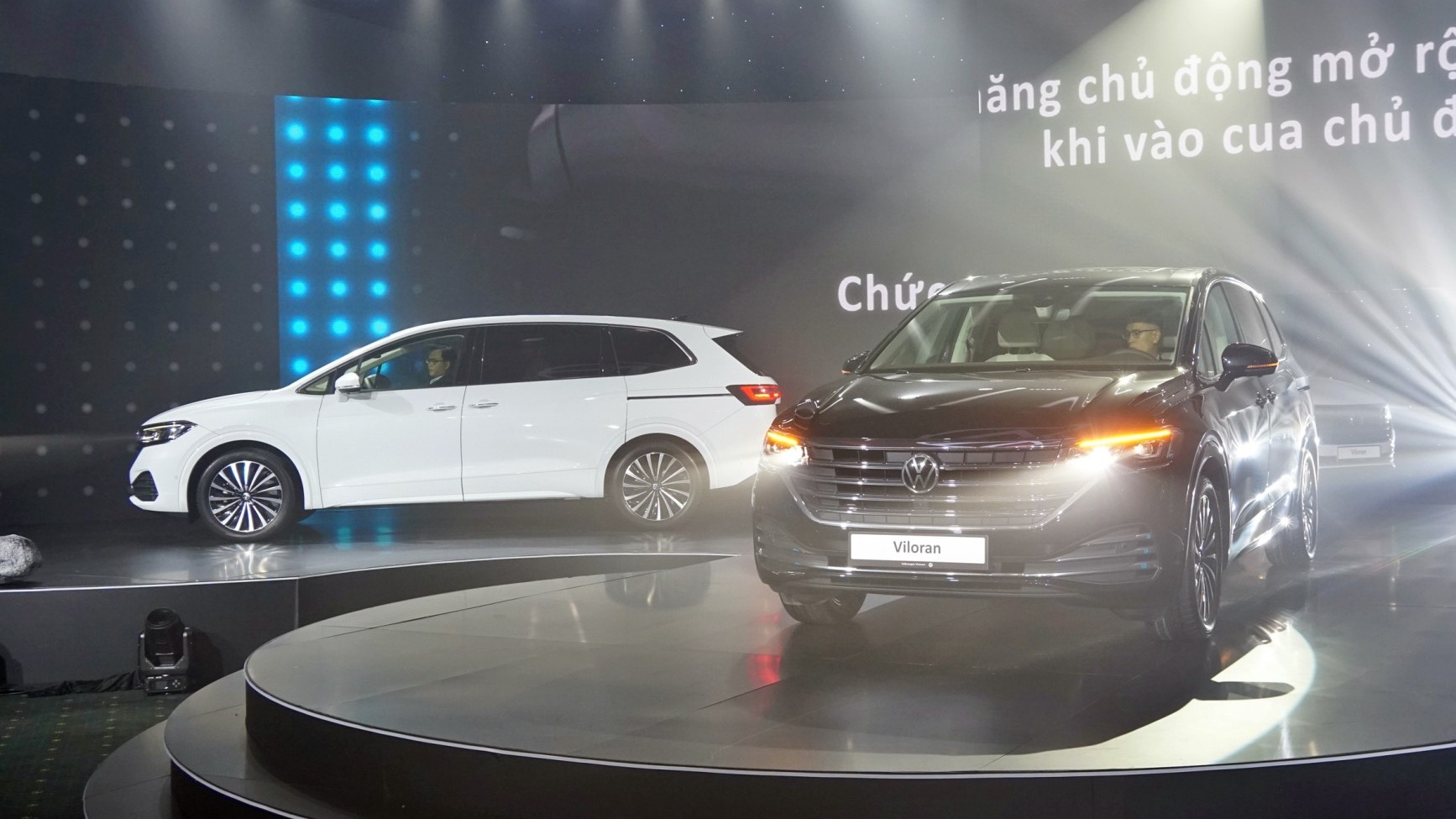 Cận cảnh Volkswagen Viloran 2024 với hàng ghế hạng thương gia