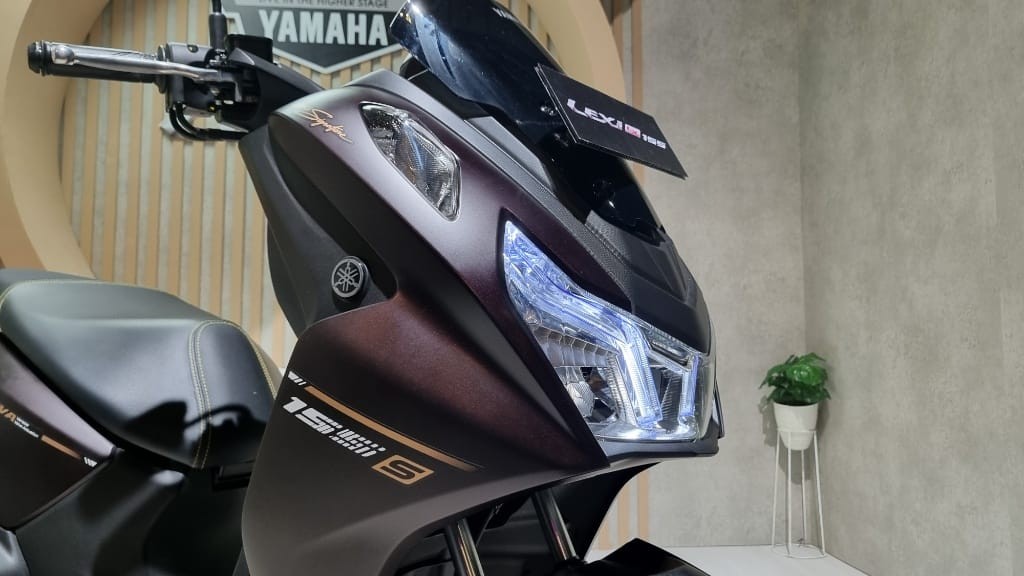 Cận cảnh Yamaha Lexi 155, đối thủ mới của Honda Vario