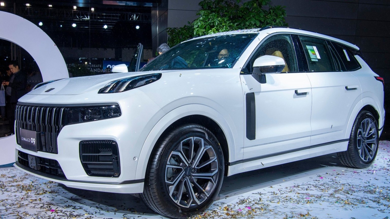 Giá lăn bánh các mẫu xe Lynk & Co vừa ra mắt thị trường Việt Nam