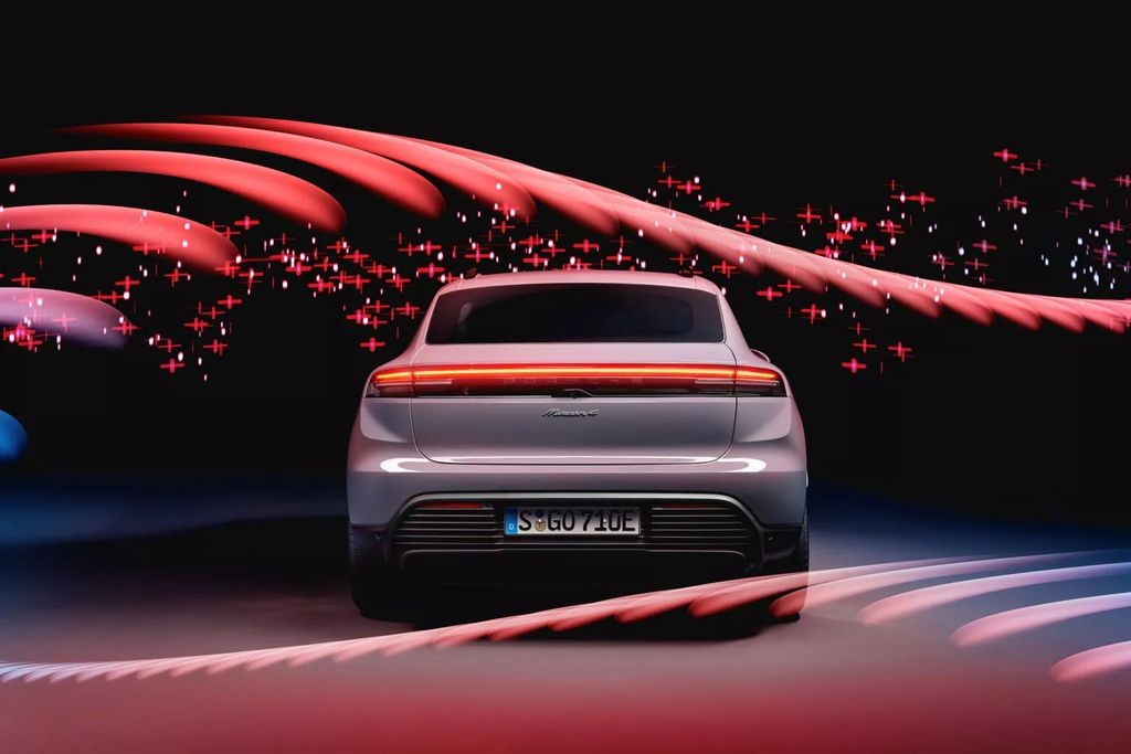 Porsche Macan EV 2024: SUV chạy điện đầu tiên của Porsche