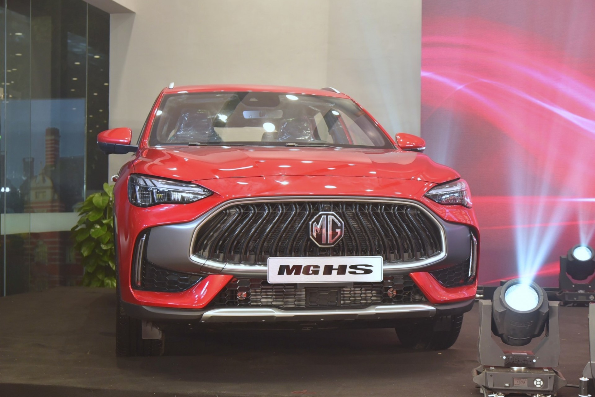 Giá lăn bánh MG HS 2024 vừa ra mắt