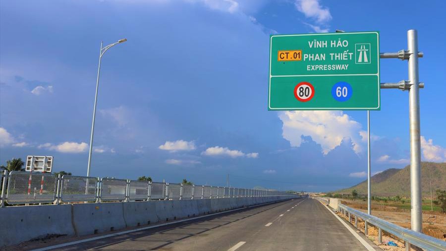 8 tuyến cao tốc 4 làn xe được nâng tốc độ lên 90km/h