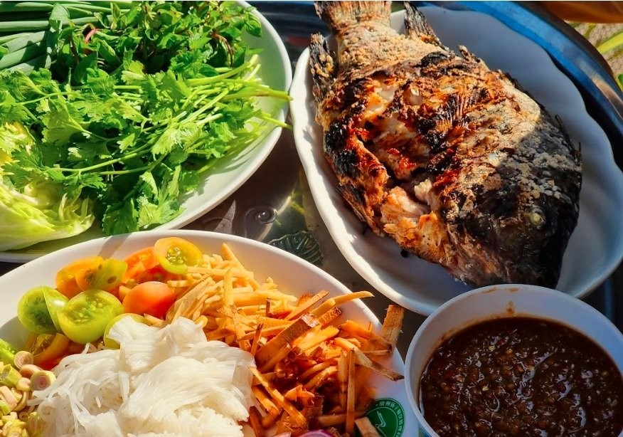 Ofer kể chuyện du lịch Lào bằng xe ô tô nhân dịp Tết Nguyên đán (2) Ofer kể chuyện du lịch Lào bằng xe ô tô nhân dịp Tết Nguyên đán (2)