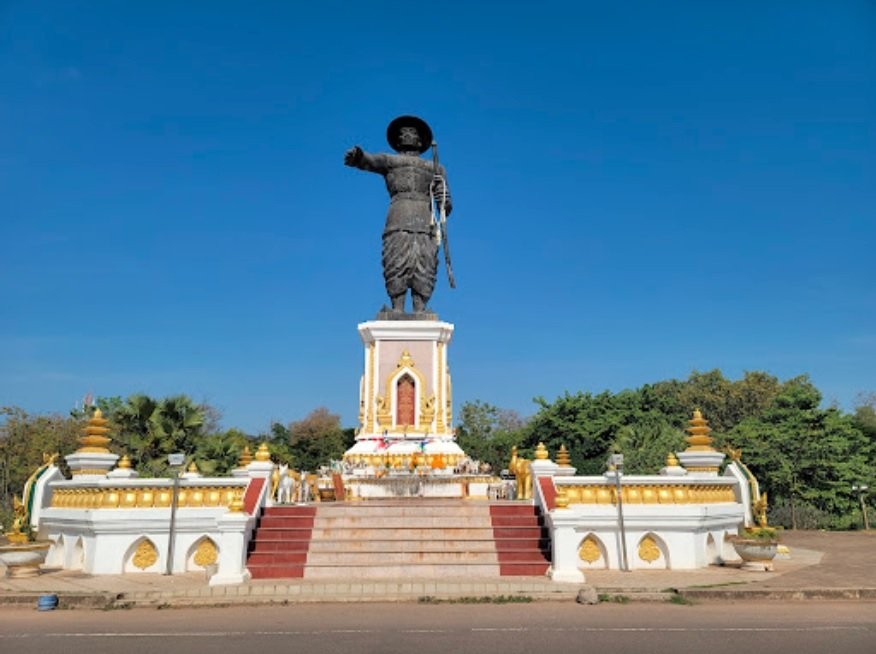 Ofer kể chuyện du lịch Lào bằng xe ô tô nhân dịp Tết Nguyên đán (2) Ofer kể chuyện du lịch Lào bằng xe ô tô nhân dịp Tết Nguyên đán (2)