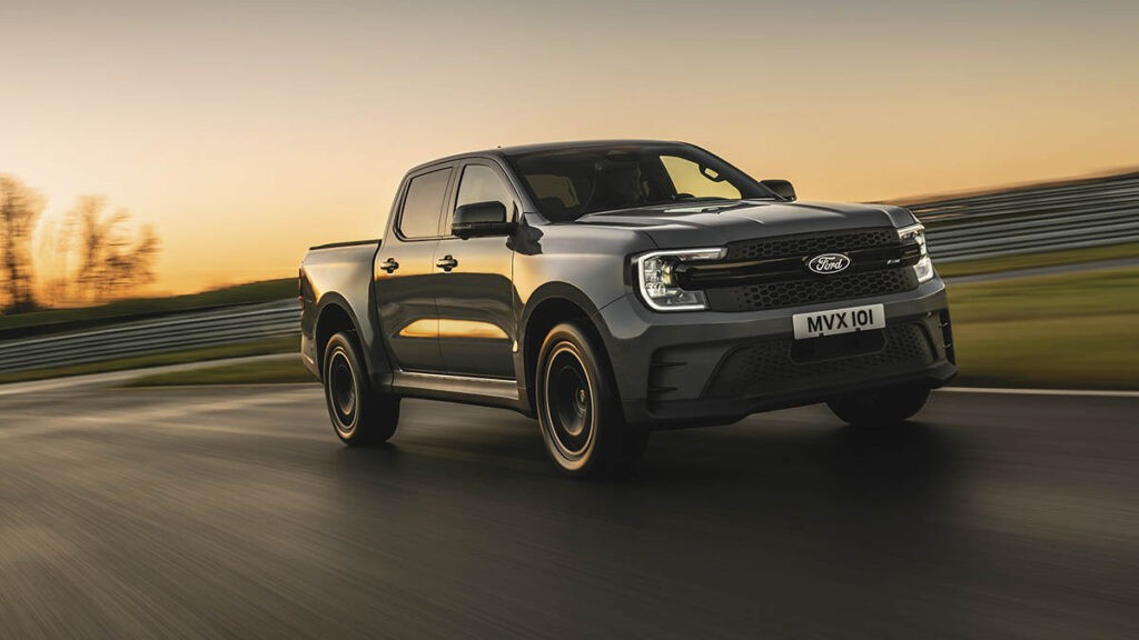 Ford Ranger MS-RT: Mẫu bán tải phong cách xe đua