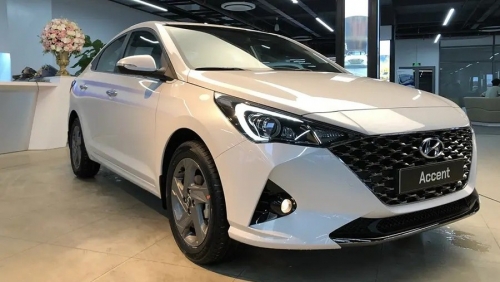 Mới đầu năm Hyundai Accent 2023 giảm giá kịch sàn, rẻ hơn xe cỡ A