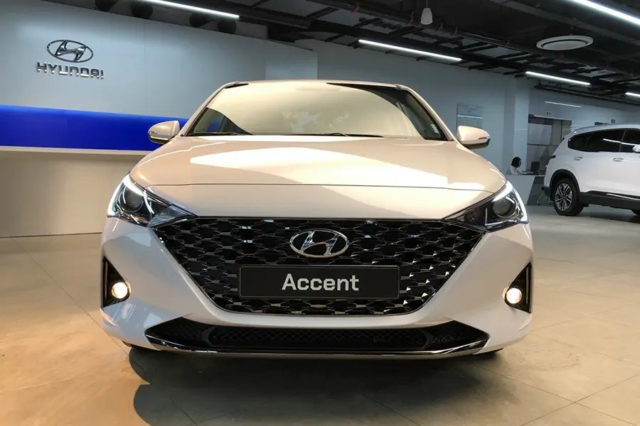 Hyundai Accent 2023 giảm giá mạnh, giá chỉ từ 370 triệu đồng