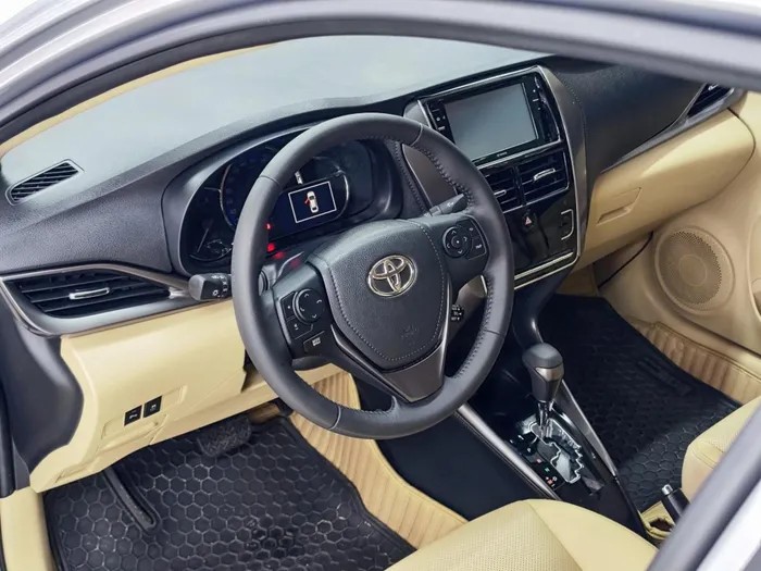 Toyota Vios đã qua sử dụng một năm, mới chạy 7.000 km, bán 'lỗ' 150 triệu