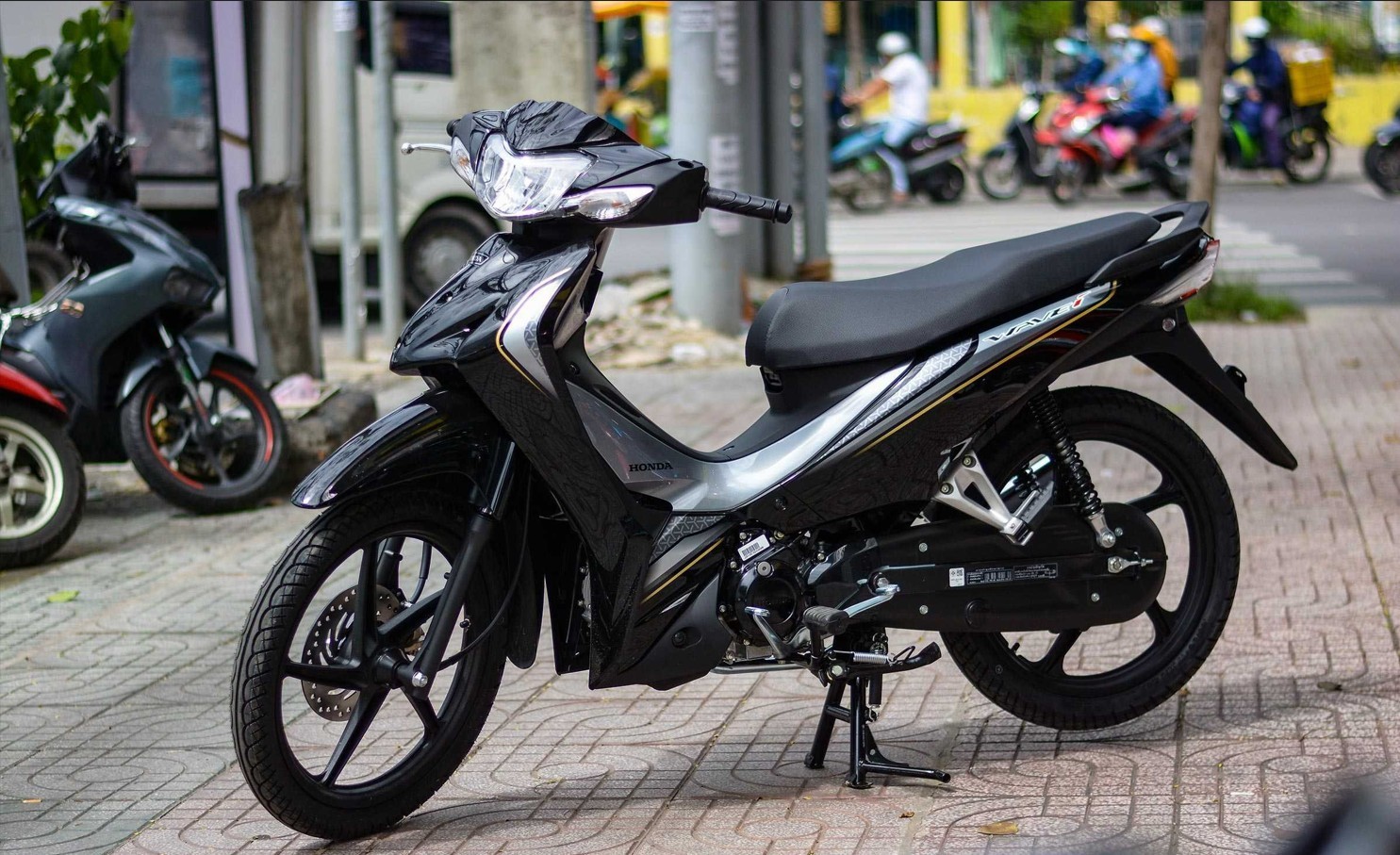 Honda Wave 110 nhập Thái giảm giá 17 triệu