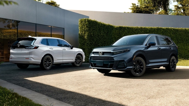 Honda CR-V đạt hơn 15 triệu xe sau 30 năm