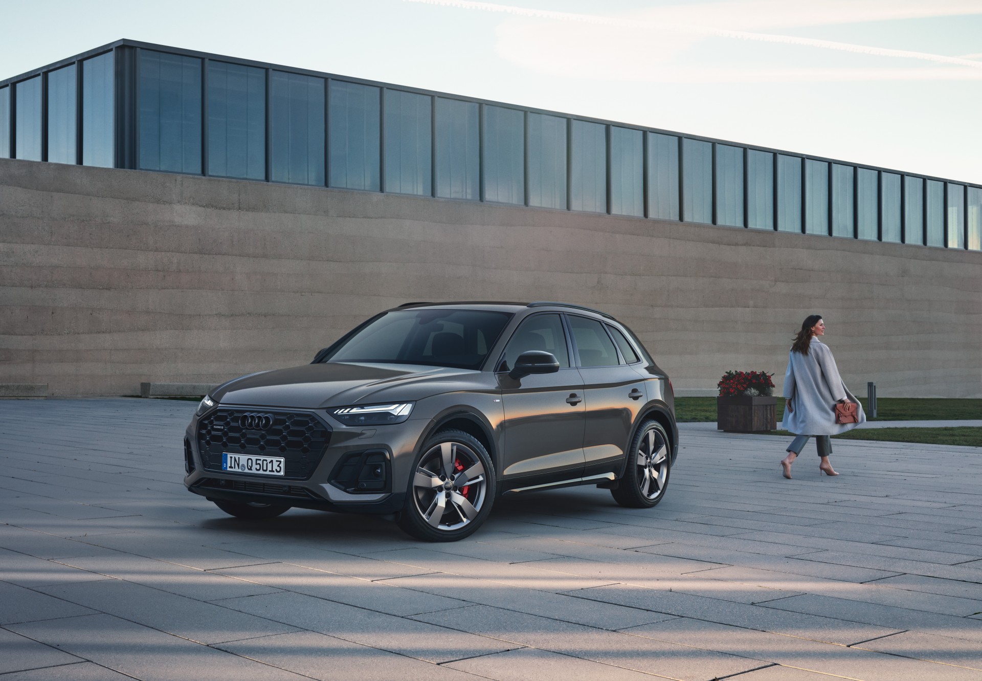 Audi Q5 2024 ra mắt phiên bản giới hạn, giá từ 2,99 tỷ đồng Audi Q5 2024 ra mắt phiên bản giới hạn, giá từ 2,99 tỷ đồng