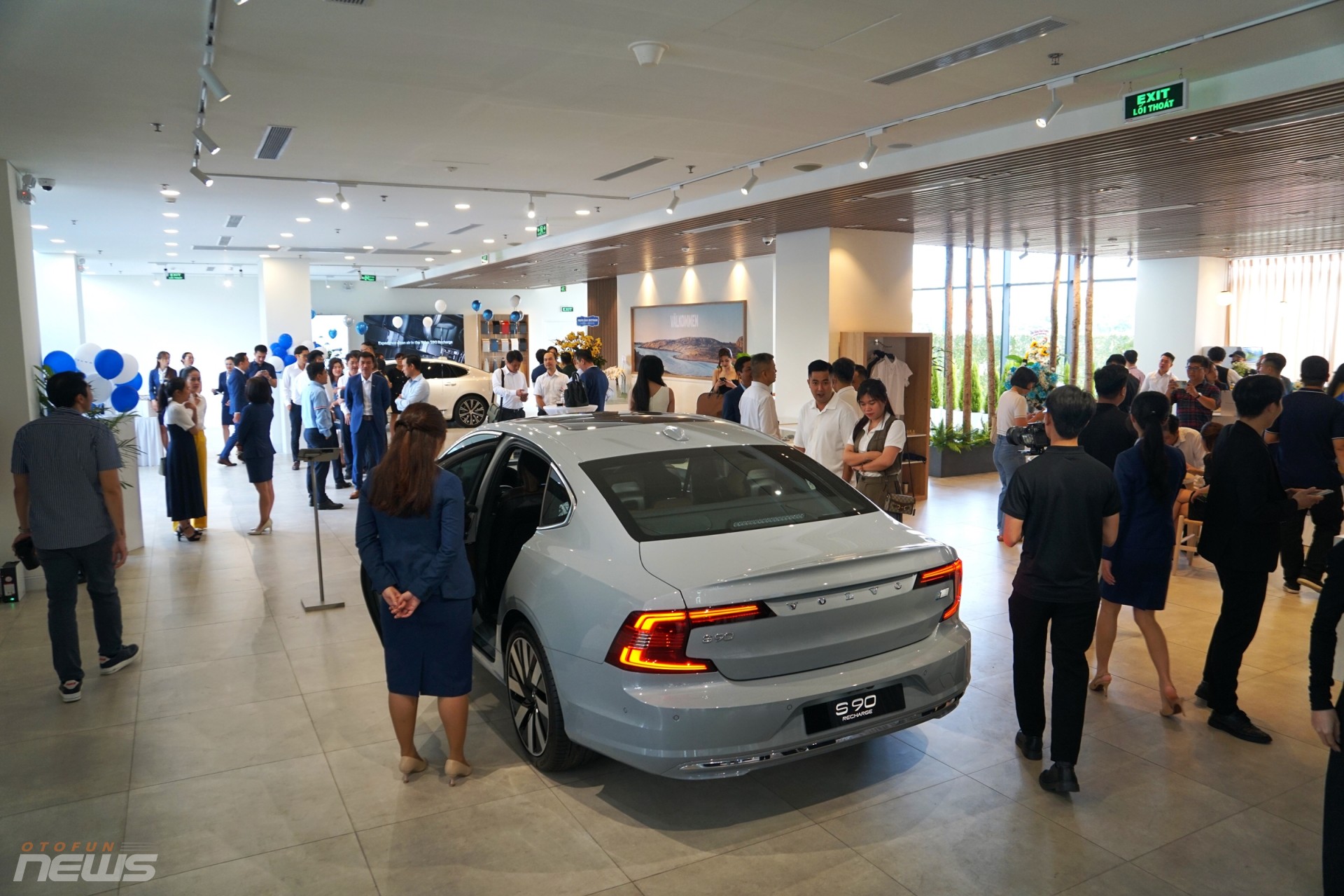 Showroom Volvo lớn nhất Việt Nam đi vào hoạt động
