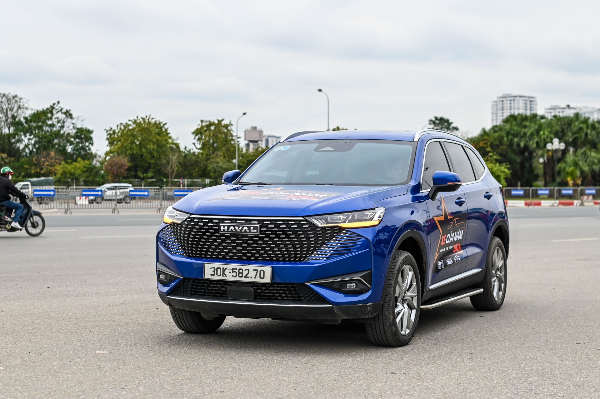 MPV Trung Quốc Haima 7X giảm giá tới gần 200 triệu đồng, mong thoát ế