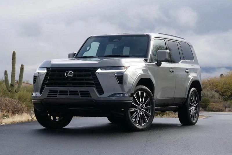 Lexus GX 2024 lộ diện tại Việt Nam, sắp ra mắt với giá xấp xỉ 6 tỷ đồng?