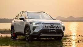 Giá lăn bánh Toyota Corolla Cross 2024 vừa ra mắt