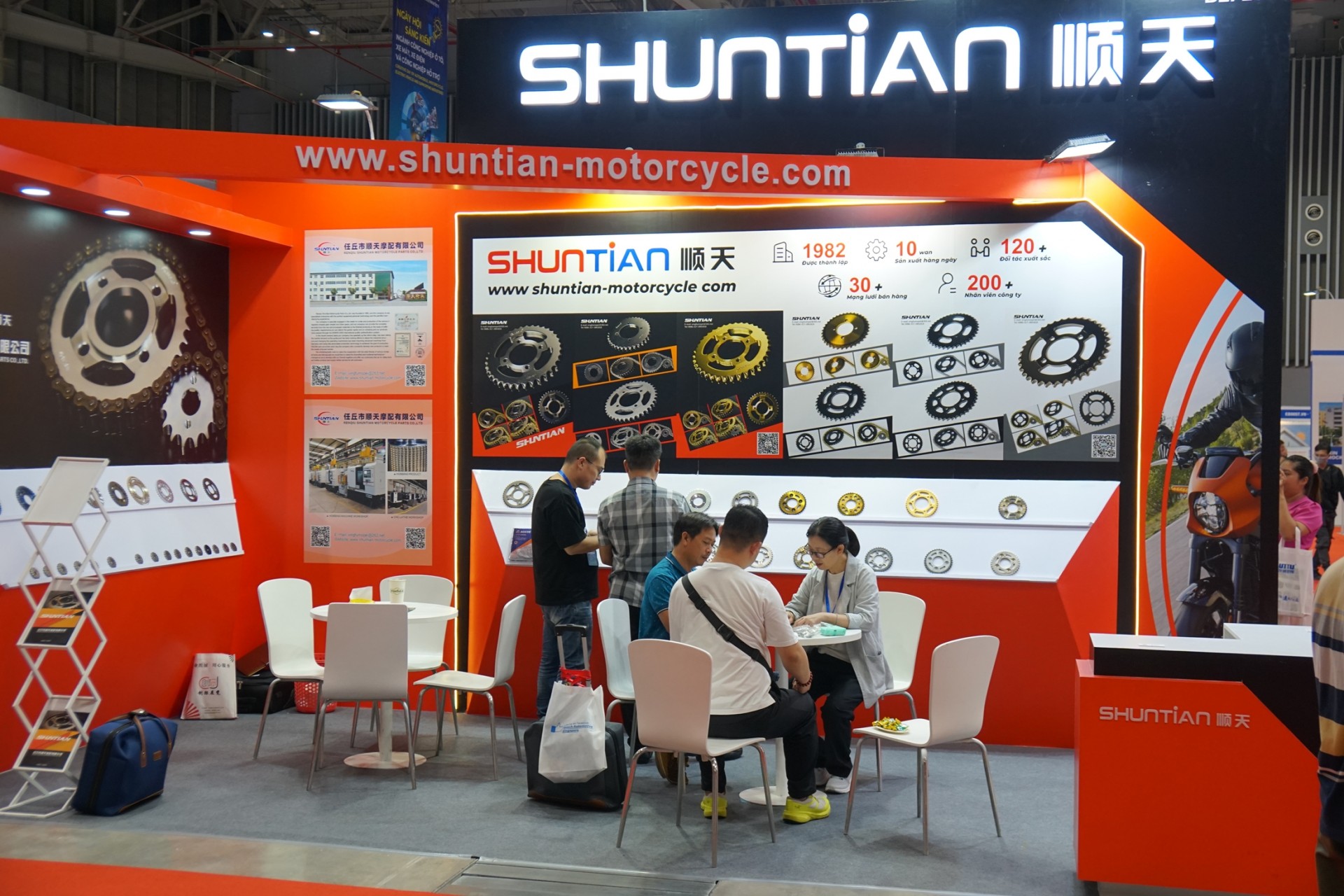 Dạo một vòng quanh triển lãm Autotech 2024 diễn ra tại Tp.HCM