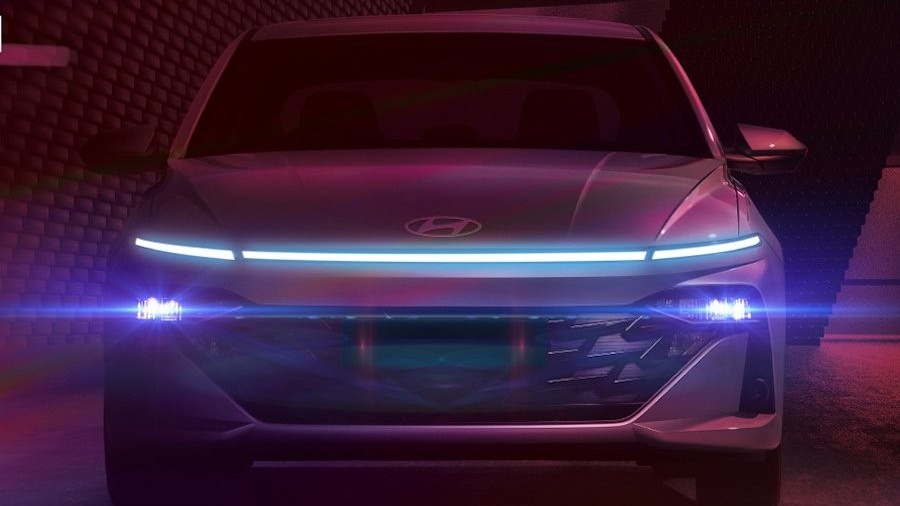 Hyundai Accent thế hệ mới ra mắt tại Việt Nam ngày 30/5