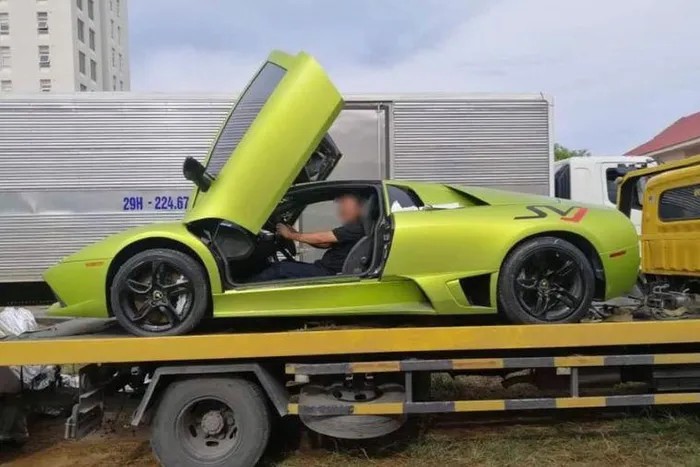 Số phận chiếc Lamborghini Murcielago bị tạm giữ tại Quảng Bình vì nhập lậu năm 2020