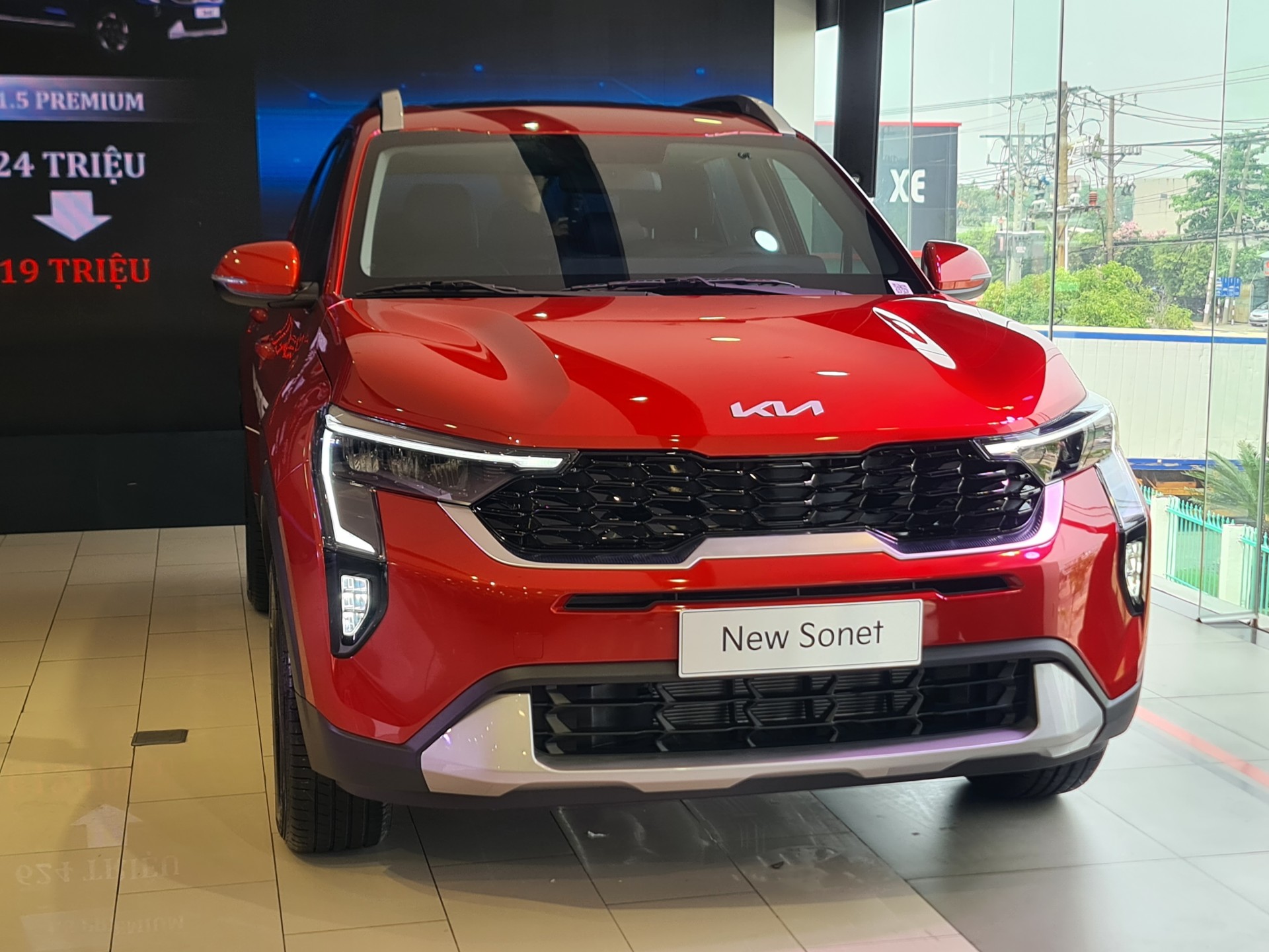 Cận cảnh Kia Sonet 2024, giá từ 534 triệu đồng Cận cảnh Kia Sonet 2024, giá từ 534 triệu đồng