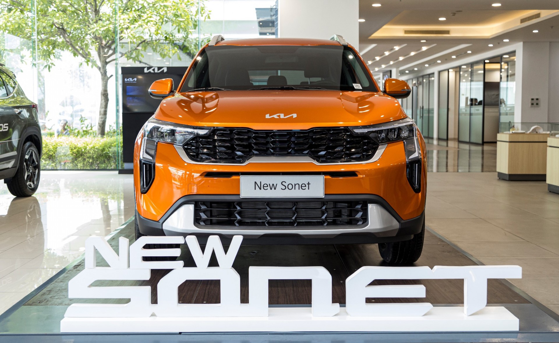 Cận cảnh Kia Sonet 2024 giá Premium, giá 619 triệu đồng Cận cảnh Kia Sonet 2024 giá Premium, giá 619 triệu đồng