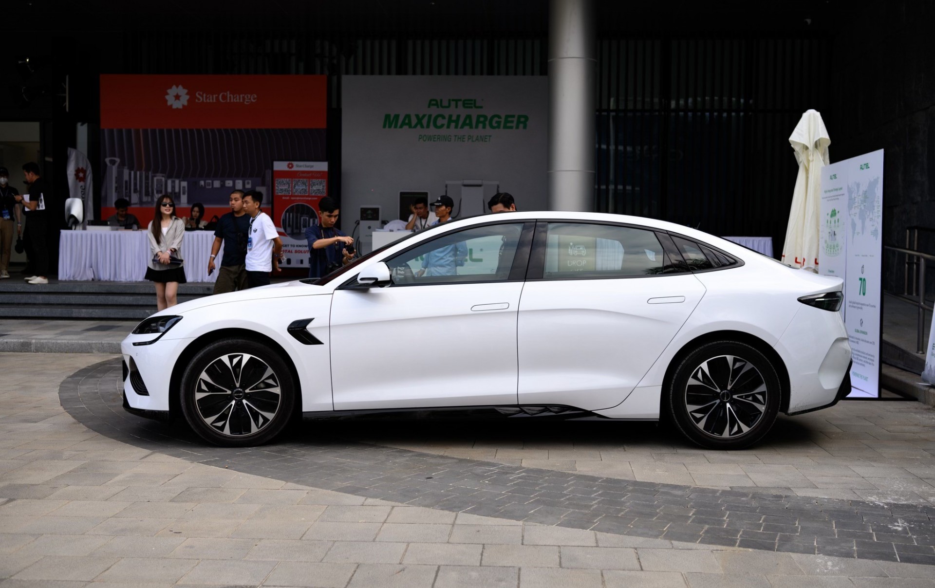 BYD tổ chức lái các dòng xe sắp được bán tại Việt Nam