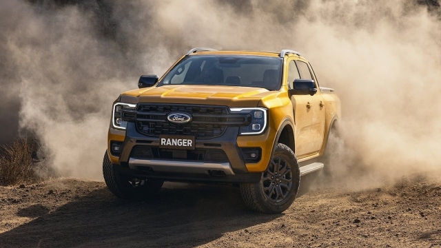 Tính năng nào bị cắt trên Ford Ranger và Everest tại Việt Nam từ tháng 12/2024?