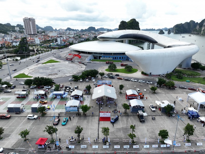 Bài phát biểu của lãnh đạo TP Hạ Long tại buổi Khai mạc Lễ hội xe  - Fun Wheels Festival Hạ Long 2024