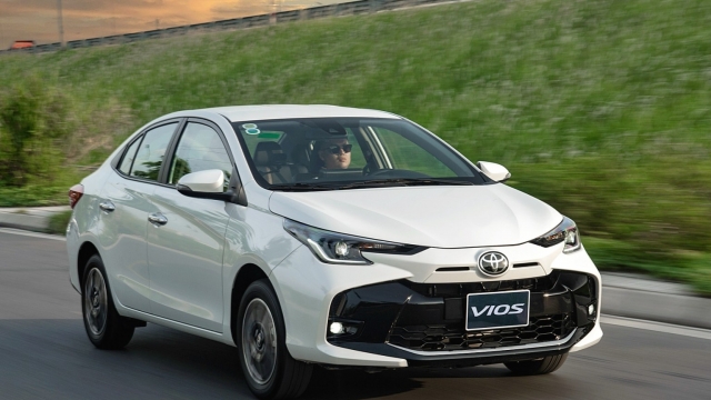 Toyota Vios bán hơn doanh số Accent và City cộng lại