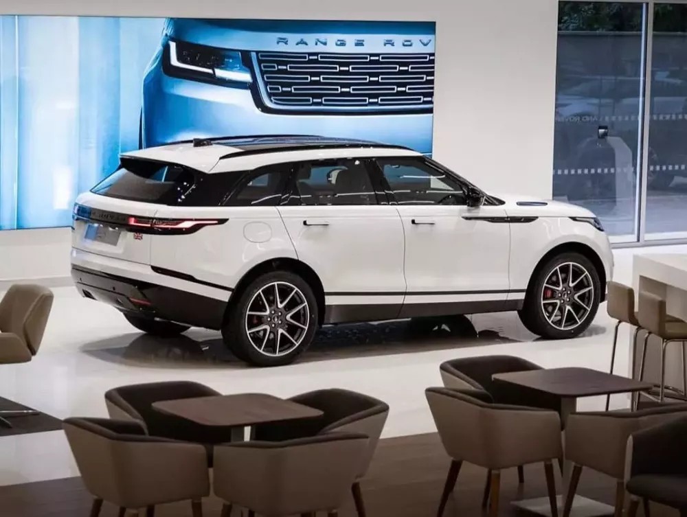 Range Rover Velar bản nâng cấp nhận cọc tại Việt Nam, giá từ 4,2 tỷ đồng