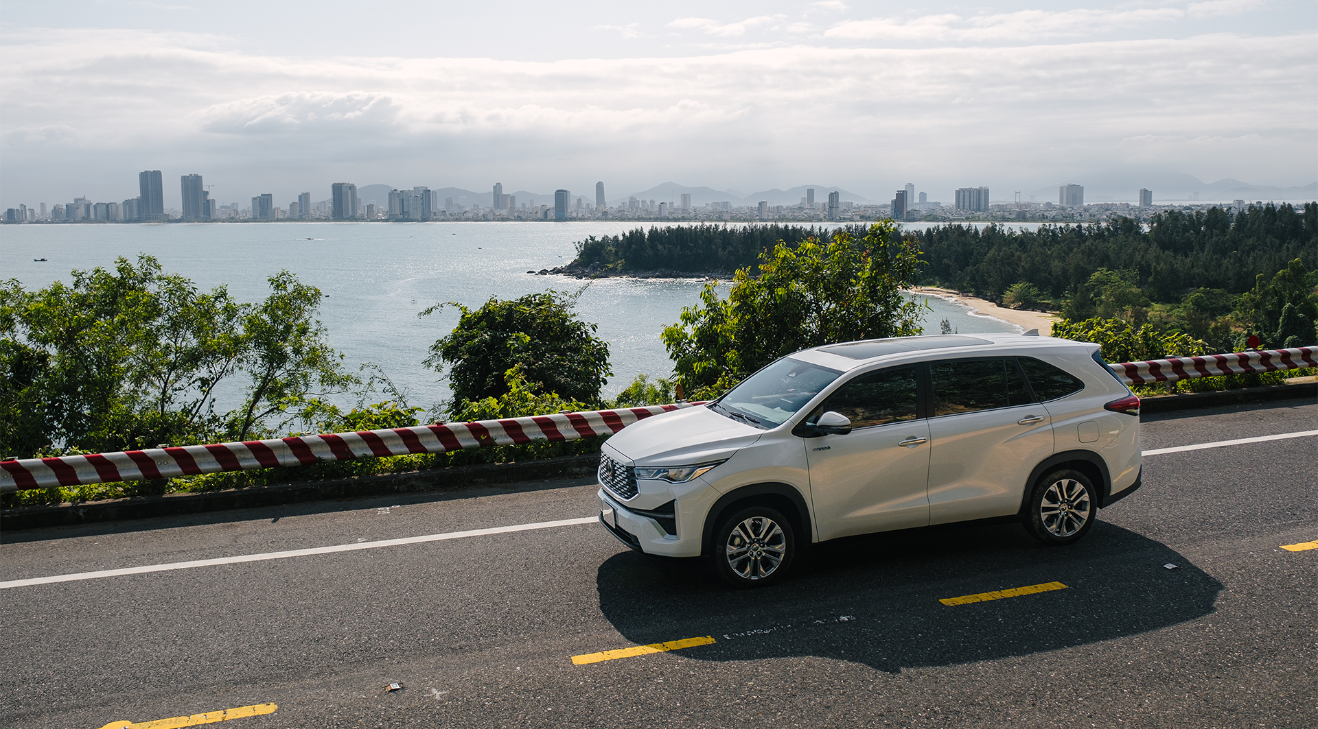 Toyota là thương hiệu xe bán chạy nhất 6 tháng đầu năm 2024