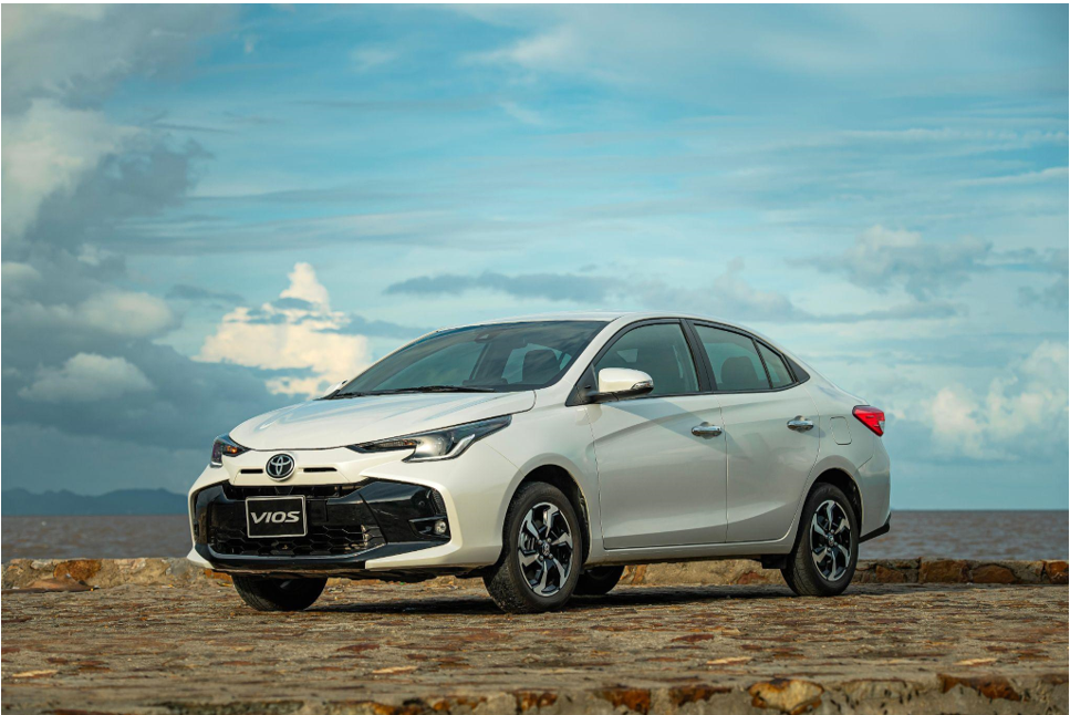 Toyota ưu đãi 50% phí trước bạ cho khách hàng mua xe trong tháng 8