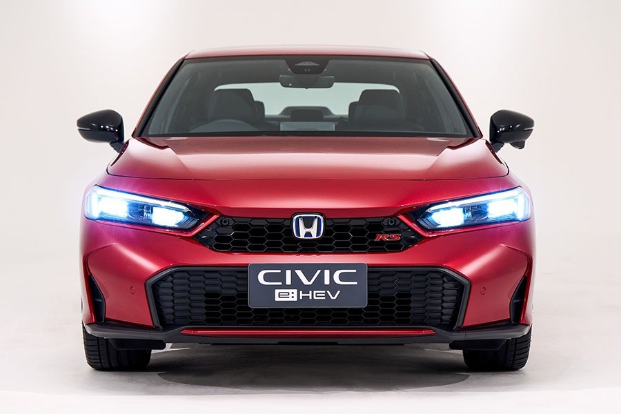 Đại lý bắt đầu nhận cọc Honda Civic 2024 tại Việt Nam: Có phiên bản hybrid, giá tăng nhẹ 5-10 triệu đồng