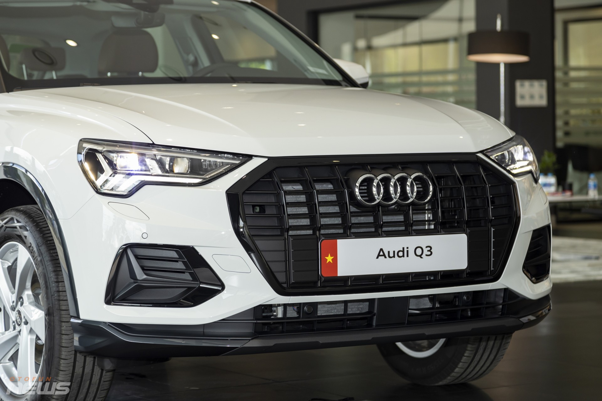 Soi chi tiết Audi Q3 Advanced Black Edition tại Việt Nam, giá từ 1,89 tỷ đồng