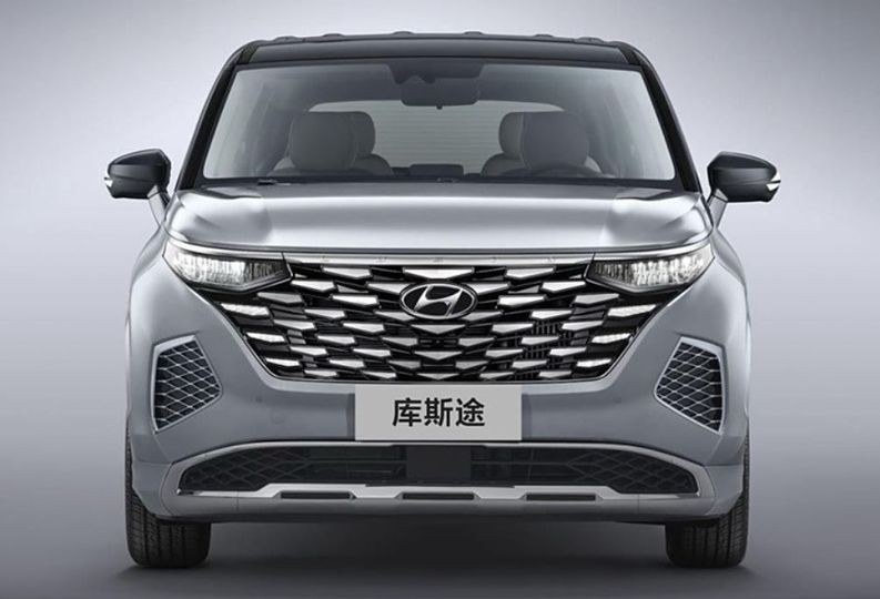 Hyundai Custin sắp có phiên bản mới