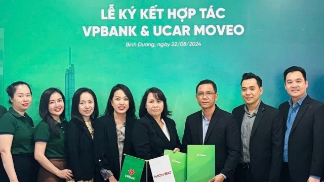 VPBank hợp tác cùng Carpla, Mitsubishi Ucar Moveo Bình Dương và Mitsubishi Ucar G-Stars tạo cú hích thị trường ô tô qua sử dụngc